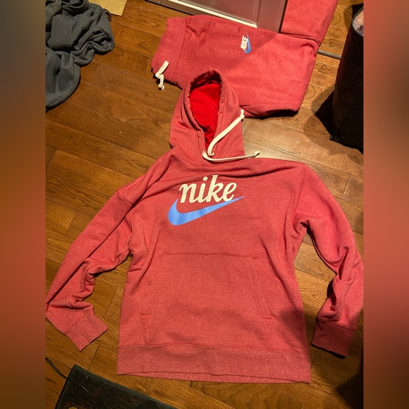 Nike Set size large - Picture 2 of 6